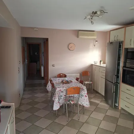 Casa vacanze Mesoloras Valley View *